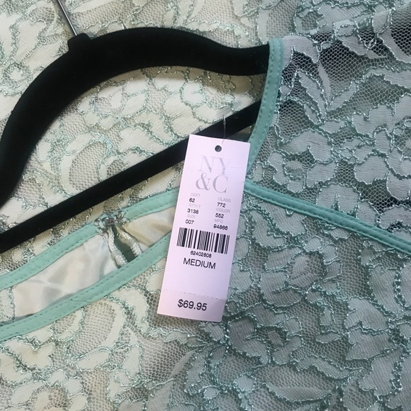 Brand new dress 👗 NY & C size M color green - Picture 1 of 5